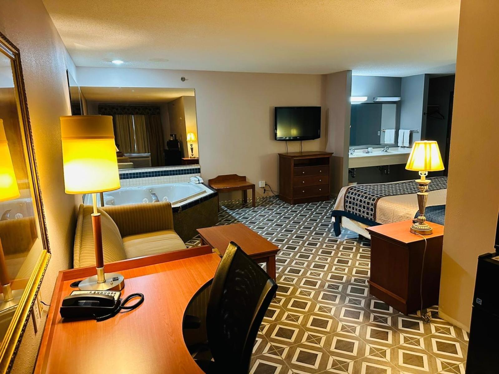 Royal Inn Suites Huntington Buitenkant foto