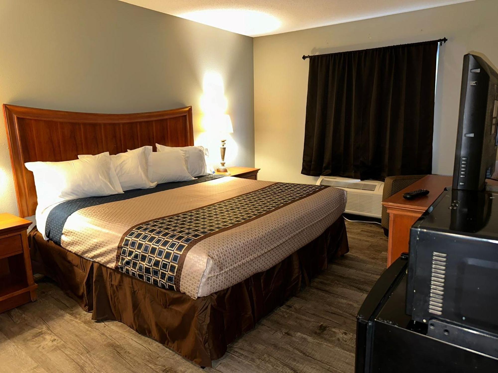 Royal Inn Suites Huntington Buitenkant foto